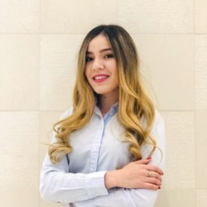 Meet your Posher, Komila